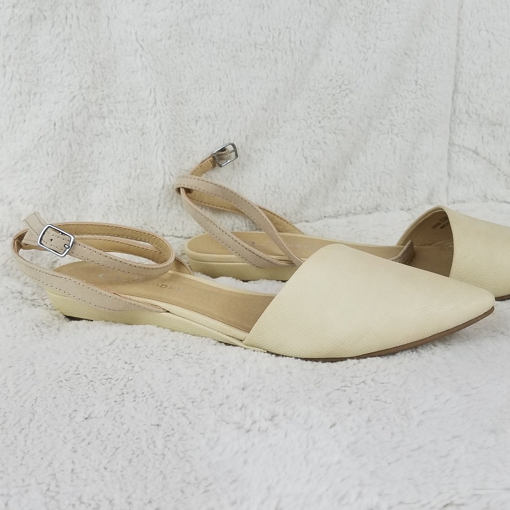 CL Laundry Flats